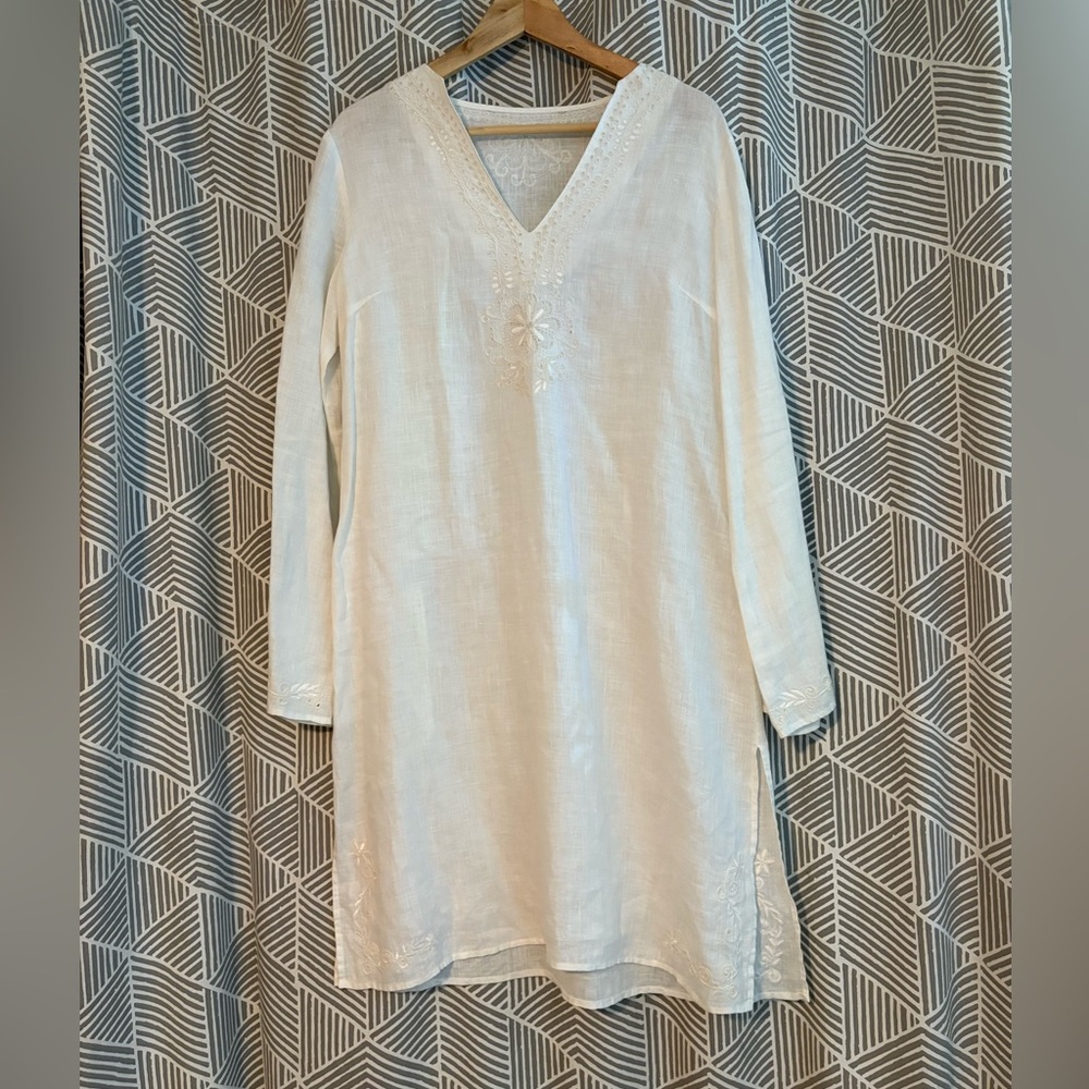 Elegant White Linen or Cotton Embroidered Kurta